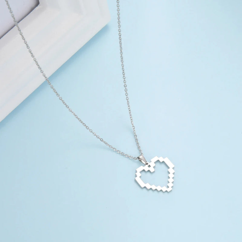 Stainless Steel Necklace for Women Hollow Heart Pendant Necklace Fashion Women's Jewelry for Girl Birthday Gifts